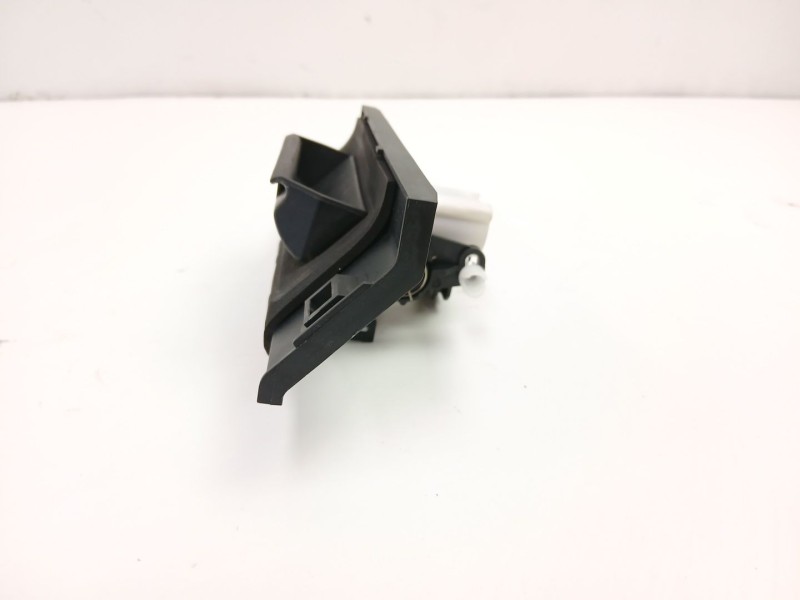 Recambio de manilla maletero para peugeot 206 hatchback (2a/c) 1.4 i referencia OEM IAM 8726Q0  