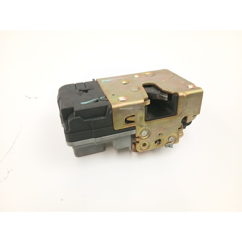 Recambio de cerradura puerta delantera derecha para peugeot 206 hatchback (2a/c) 1.4 i referencia OEM IAM 9136E3  