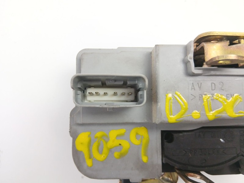 Recambio de cerradura puerta delantera derecha para peugeot 206 hatchback (2a/c) 1.4 i referencia OEM IAM 9136E3  