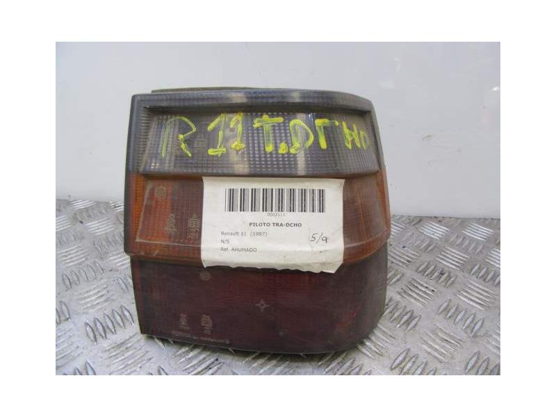 Recambio de piloto trasero derecho para renault 11 1.4 g referencia OEM IAM AHUMADO  