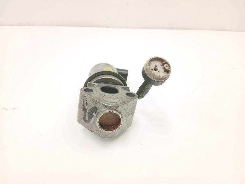 Recambio de valvula egr para volkswagen golf iv (1j1) 1.6 16v referencia OEM IAM 72278506 036131503 