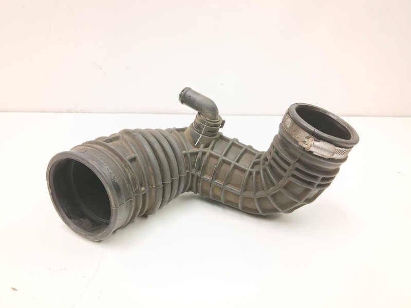 Recambio de tubo admision para nissan terrano ii (r20) 2.7 tdi 4wd referencia OEM IAM 165787F000  