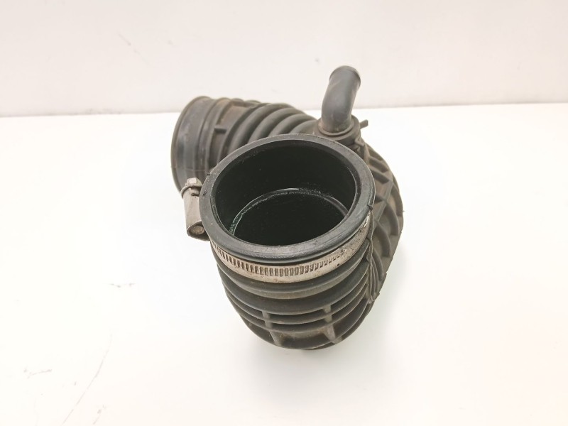 Recambio de tubo admision para nissan terrano ii (r20) 2.7 tdi 4wd referencia OEM IAM 165787F000  