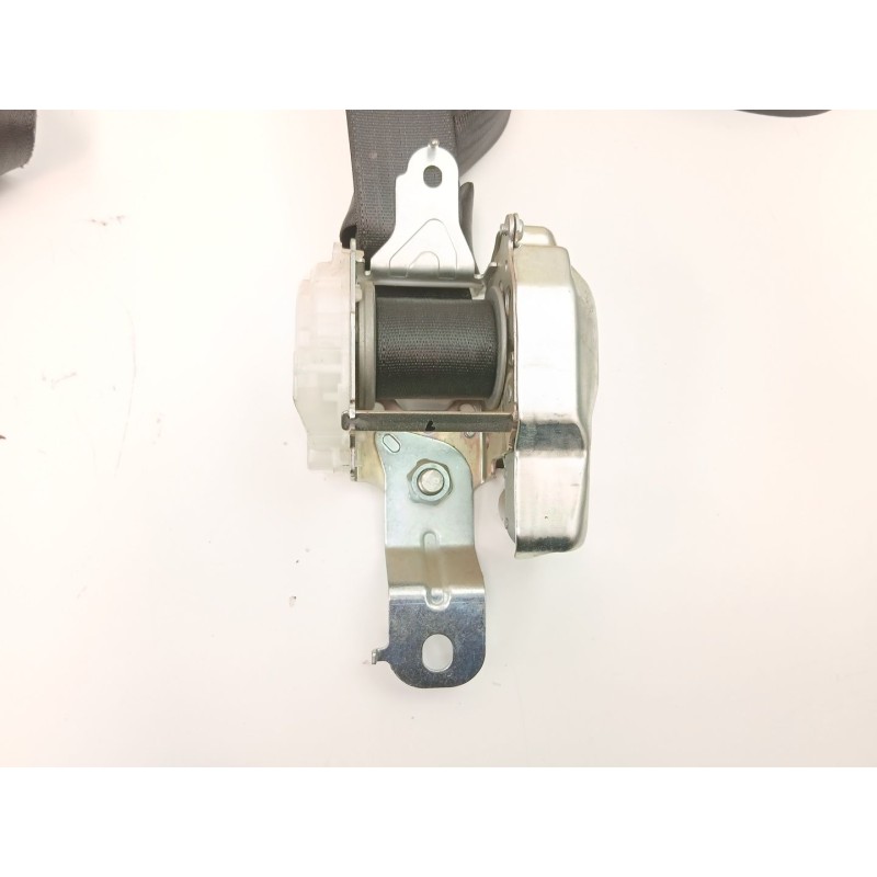 Recambio de cinturon seguridad delantero izquierdo para nissan navara np300 (d40) 2.5 dci 4wd referencia OEM IAM H6884EB30B  