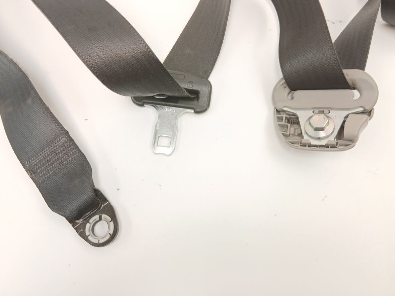 Recambio de cinturon seguridad delantero izquierdo para nissan navara np300 (d40) 2.5 dci 4wd referencia OEM IAM H6884EB30B  