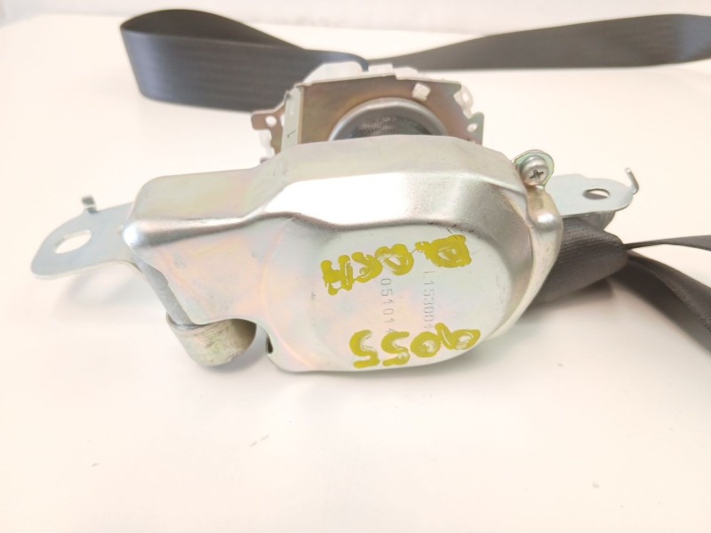 Recambio de cinturon seguridad delantero derecho para nissan navara np300 (d40) 2.5 dci 4wd referencia OEM IAM H6884EB30B  