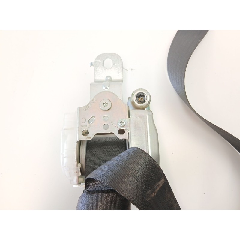 Recambio de cinturon seguridad delantero derecho para nissan navara np300 (d40) 2.5 dci 4wd referencia OEM IAM H6884EB30B  