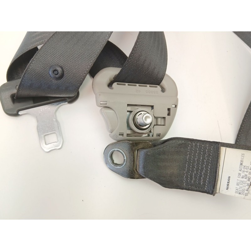 Recambio de cinturon seguridad delantero derecho para nissan navara np300 (d40) 2.5 dci 4wd referencia OEM IAM H6884EB30B  