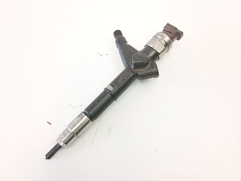 Recambio de inyectores juego para nissan navara np300 (d40) 2.5 dci 4wd referencia OEM IAM 16600EB300  