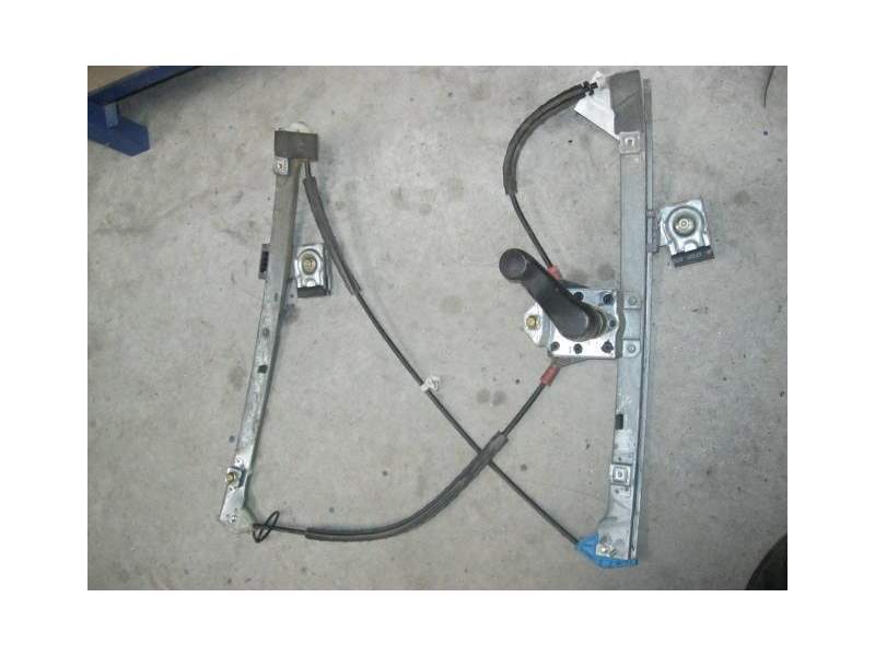 Recambio de elevalunas delantero derecho para seat cordoba 1.4 inyecion referencia OEM IAM MANUAL  