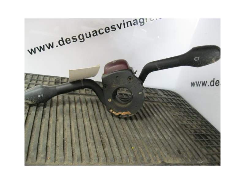 Recambio de mando luces y limpias para volkswagen vento 1.9 d gl referencia OEM IAM   