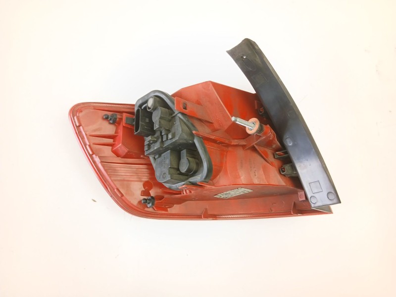 Recambio de piloto trasero derecho para audi a6 c6 (4f2) 3.0 tdi quattro referencia OEM IAM 4F9945096H 89037752 