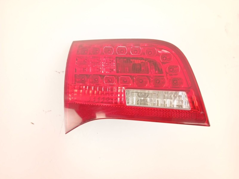 Recambio de piloto porton izquierdo para audi a6 c6 (4f2) 3.0 tdi quattro referencia OEM IAM 4F9945093A 89037753 