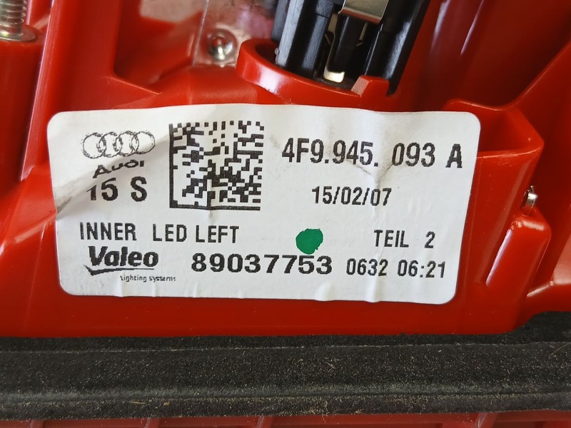 Recambio de piloto porton izquierdo para audi a6 c6 (4f2) 3.0 tdi quattro referencia OEM IAM 4F9945093A 89037753 