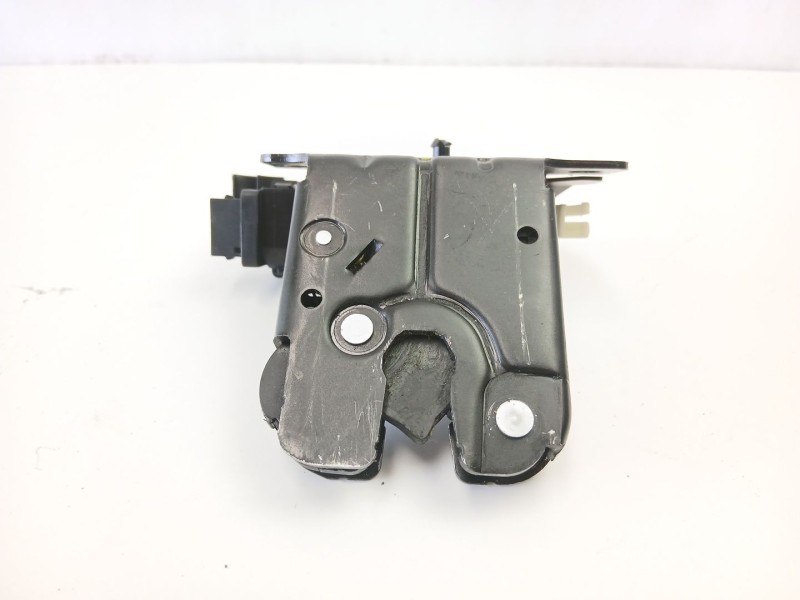Recambio de cerradura maletero / porton para audi a6 c6 (4f2) 3.0 tdi quattro referencia OEM IAM 8P4827505C  