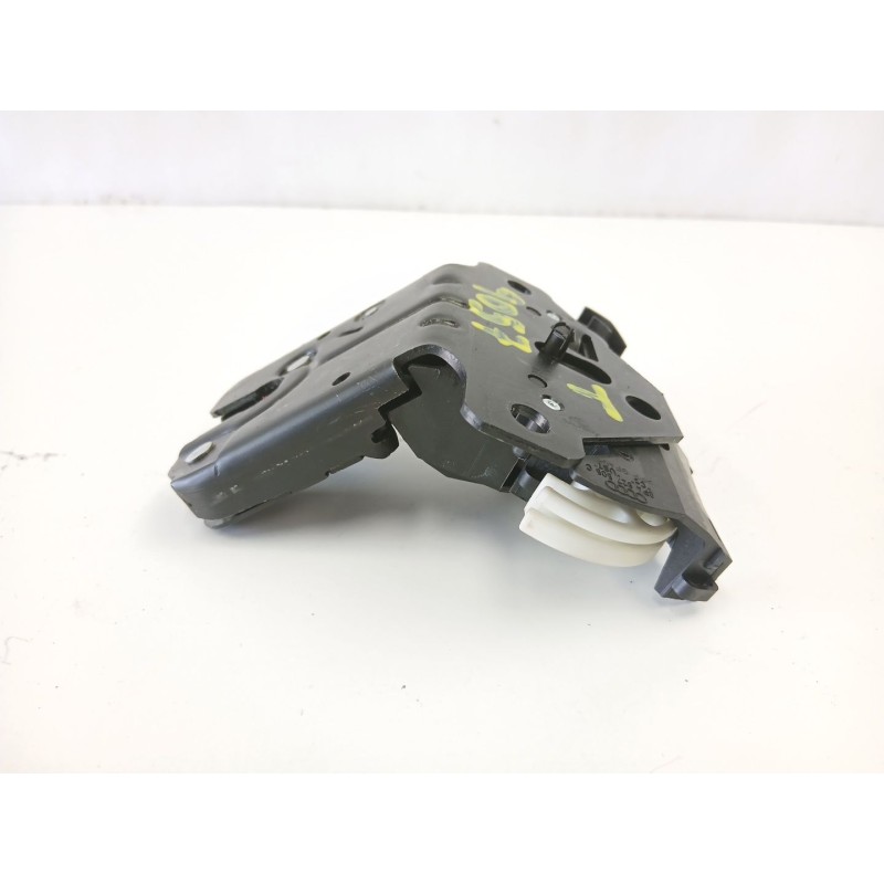Recambio de cerradura maletero / porton para audi a6 c6 (4f2) 3.0 tdi quattro referencia OEM IAM 8P4827505C  