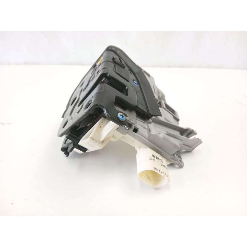 Recambio de cerradura puerta trasera izquierda para audi a6 c6 (4f2) 3.0 tdi quattro referencia OEM IAM 4F0839015  