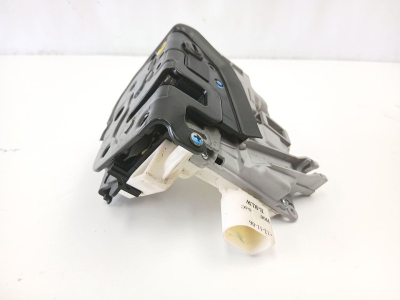 Recambio de cerradura puerta trasera izquierda para audi a6 c6 (4f2) 3.0 tdi quattro referencia OEM IAM 4F0839015  