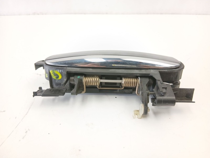 Recambio de manilla delantera derecha para audi a6 c6 (4f2) 3.0 tdi quattro referencia OEM IAM 4F0837886  