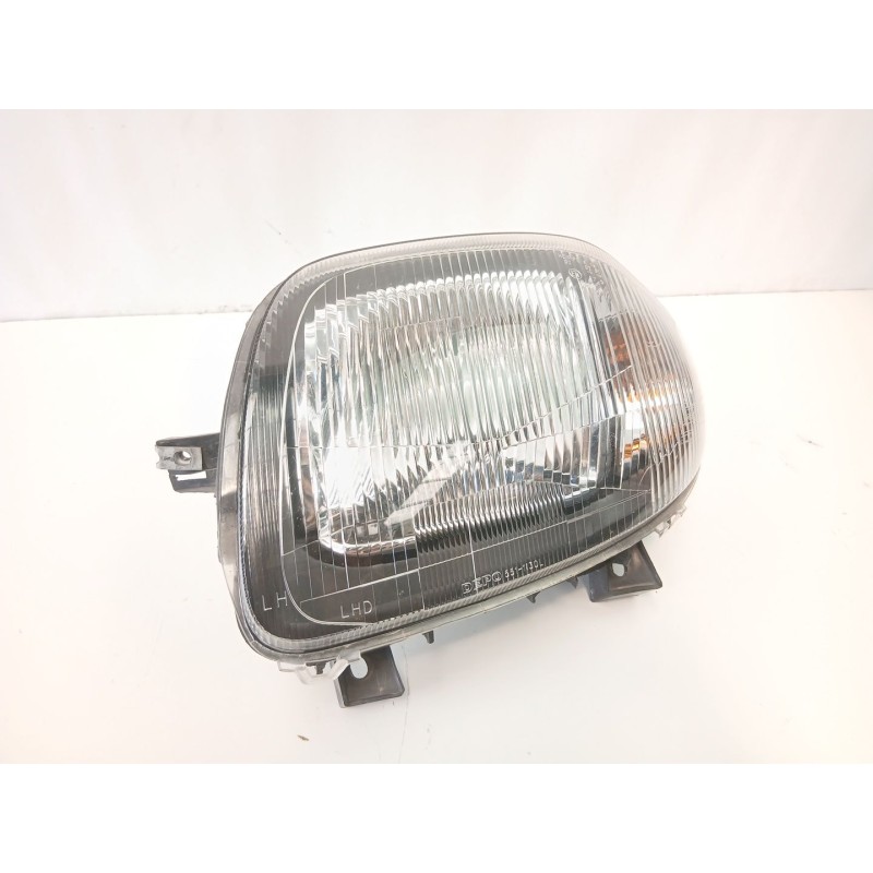 Recambio de faro izquierdo para renault clio ii (bb_, cb_) 1.4 (b/cb0c, b/cb0s) referencia OEM IAM 7701045995  