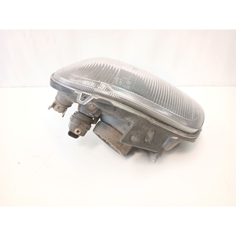 Recambio de faro izquierdo para renault clio ii (bb_, cb_) 1.4 (b/cb0c, b/cb0s) referencia OEM IAM 7701045995  