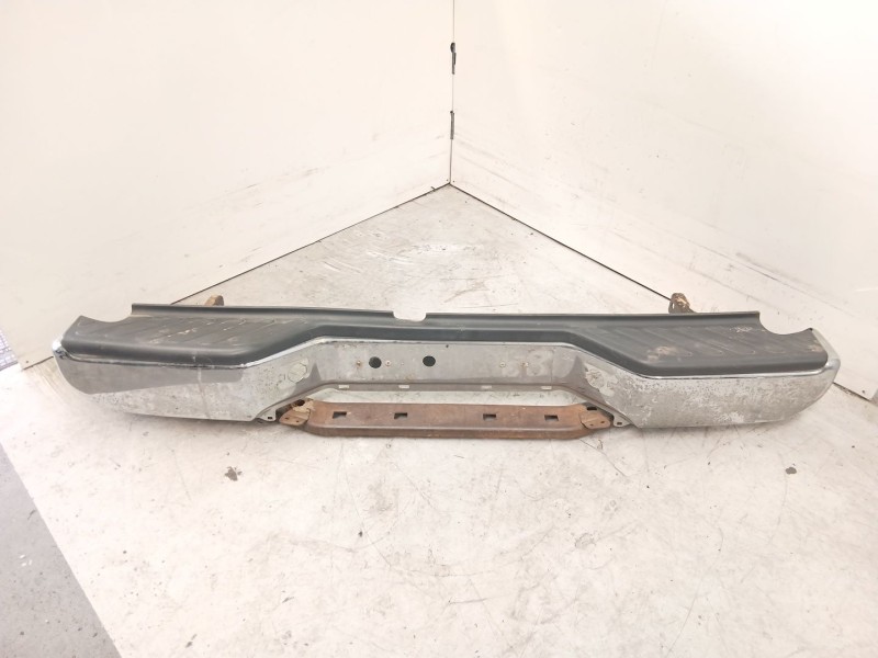 Recambio de paragolpes trasero para nissan navara np300 (d40) 2.5 dci 4wd referencia OEM IAM H5022EA600  