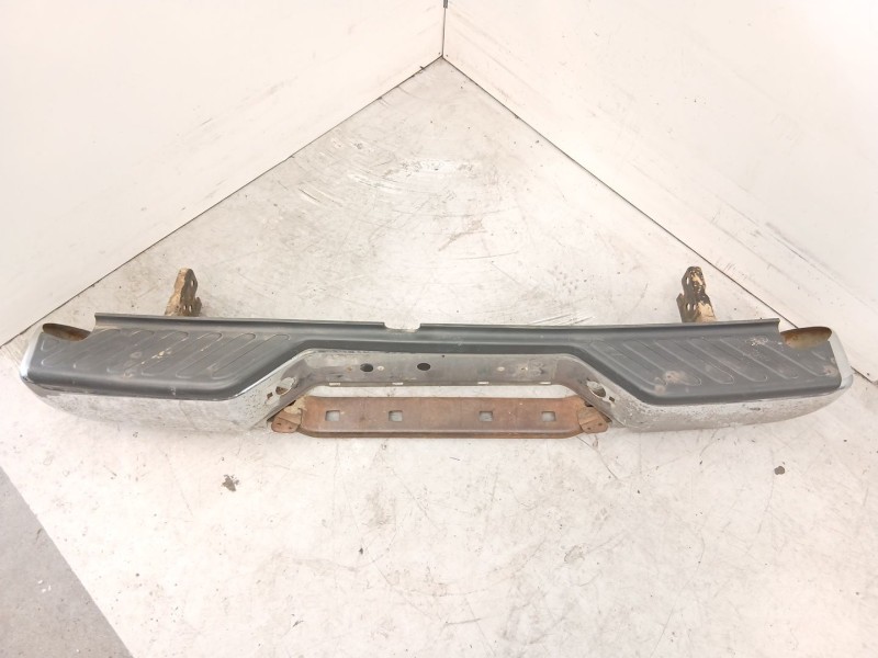Recambio de paragolpes trasero para nissan navara np300 (d40) 2.5 dci 4wd referencia OEM IAM H5022EA600  