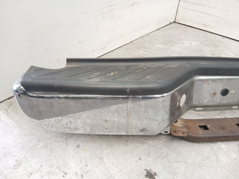 Recambio de paragolpes trasero para nissan navara np300 (d40) 2.5 dci 4wd referencia OEM IAM H5022EA600  