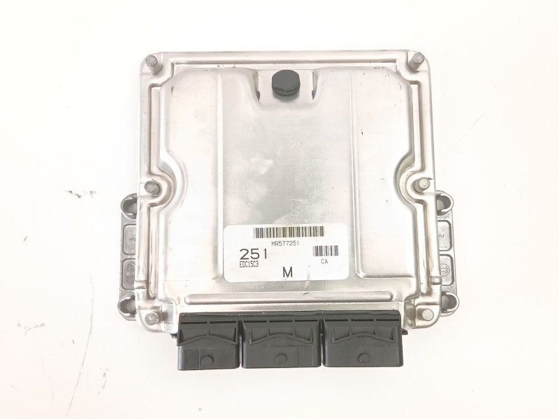 Recambio de centralita para mitsubishi space star monospace (dg_a) 1.9 di-d (dg4a) referencia OEM IAM MR57725 8200319959 8200319