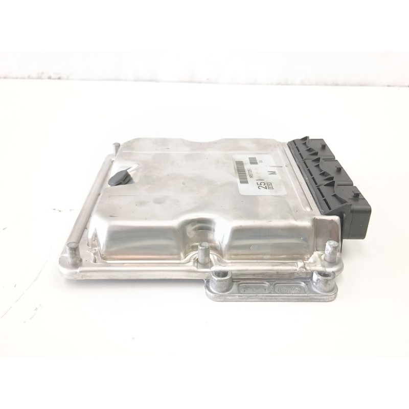 Recambio de centralita para mitsubishi space star monospace (dg_a) 1.9 di-d (dg4a) referencia OEM IAM MR57725 8200319959 8200319