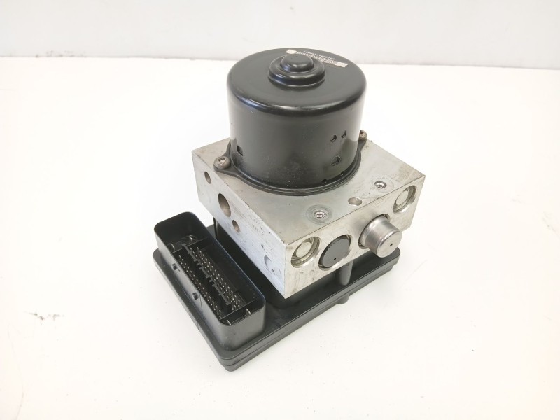 Recambio de abs para nissan navara np300 (d40) 2.5 dci 4wd referencia OEM IAM 47660EB32A 06210204634 
