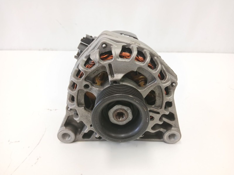 Recambio de alternador para peugeot 206 hatchback (2a/c) 1.4 i referencia OEM IAM 9656956080  