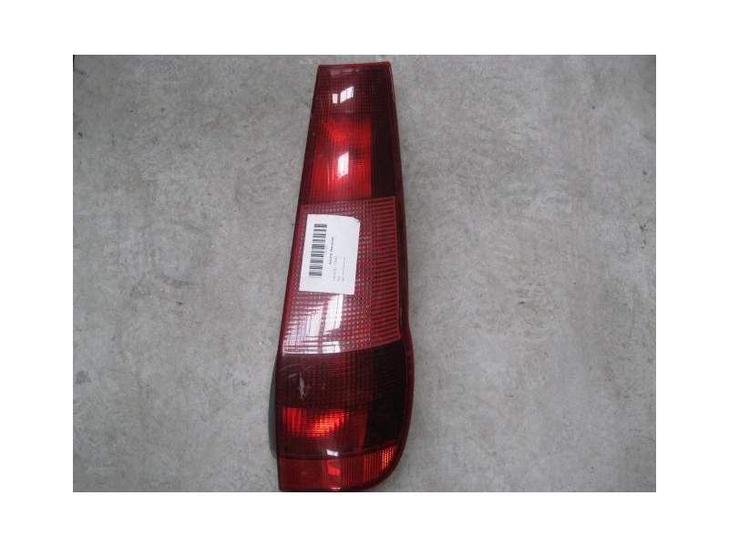 Recambio de piloto trasero derecho para fiat punto 1.1 g referencia OEM IAM   