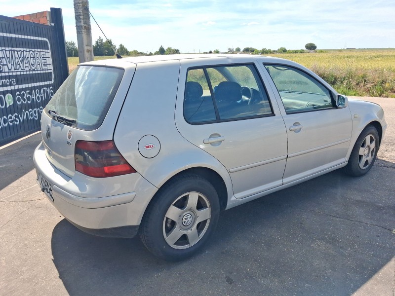 Recambio de carroceria para volkswagen golf iv (1j1) 1.9 tdi referencia OEM IAM   