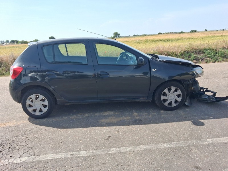 Recambio de carroceria para dacia sandero ii (b8_) 1.5 dci referencia OEM IAM   
