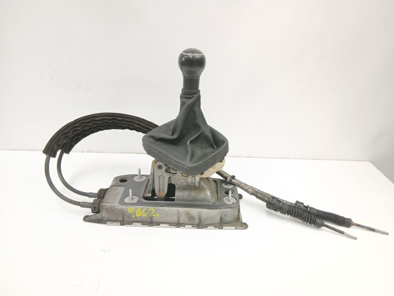 Recambio de palanca cambio manual para volkswagen golf v (1k1) 2.0 tdi 16v referencia OEM IAM 1K0711061A  