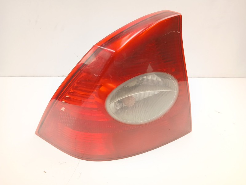 Recambio de piloto trasero izquierdo para ford focus ii sedán (db_, fch, dh) 1.6 referencia OEM IAM 5M5113405B  