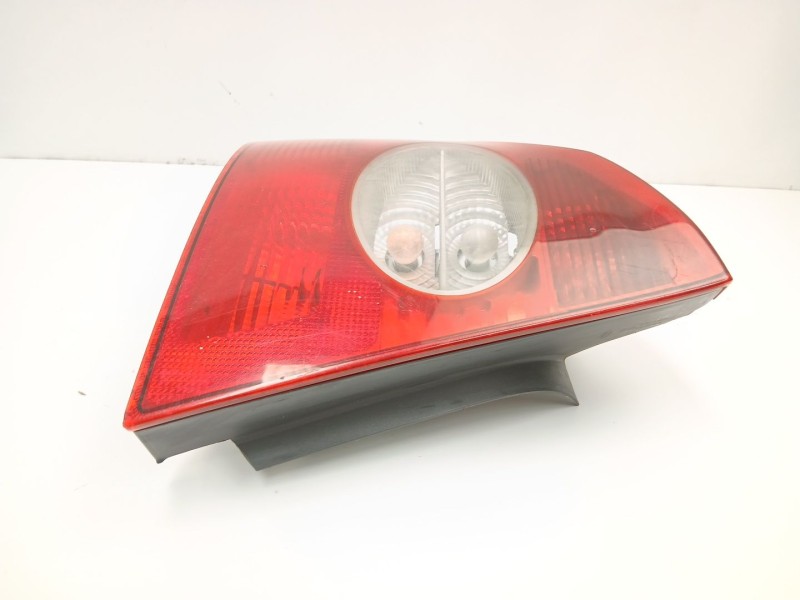 Recambio de piloto trasero izquierdo para ford focus ii sedán (db_, fch, dh) 1.6 referencia OEM IAM 5M5113405B  