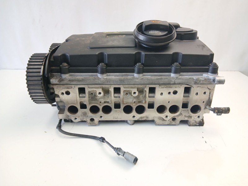 Recambio de culata turbo diesel para volkswagen golf v (1k1) 2.0 tdi 16v referencia OEM IAM 03G103373  