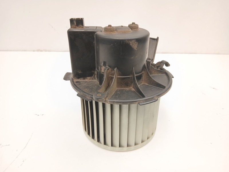 Recambio de motor calefaccion para peugeot 307 (3a/c) 2.0 hdi 90 referencia OEM IAM 6441P0 593220400 