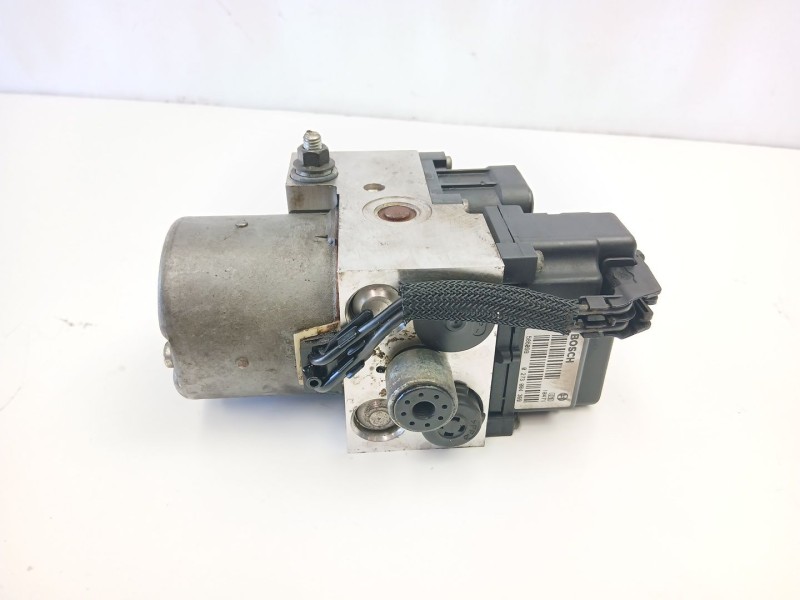 Recambio de abs para nissan terrano ii (r20) 2.7 tdi 4wd referencia OEM IAM 476600X820 0265215457 