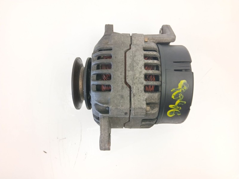 Recambio de alternador para nissan terrano ii (r20) 2.7 tdi 4wd referencia OEM IAM 231007F001 0123310051 