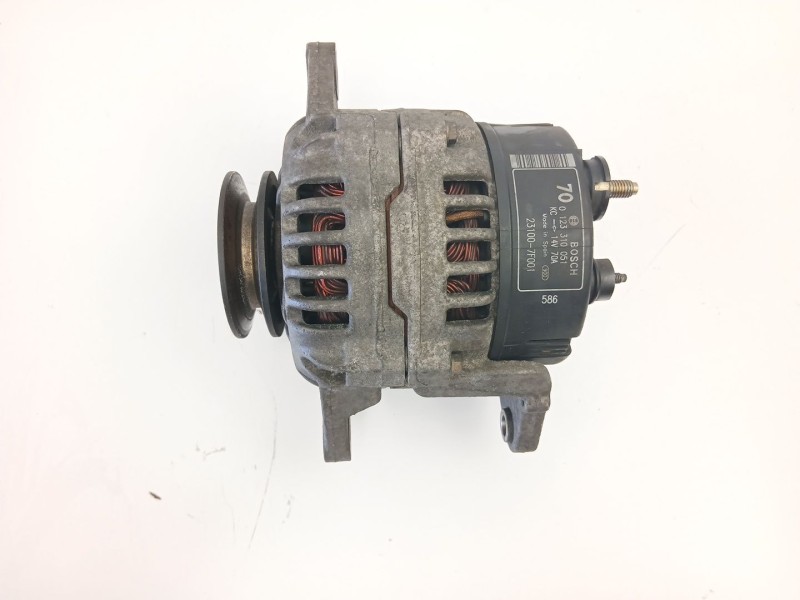 Recambio de alternador para nissan terrano ii (r20) 2.7 tdi 4wd referencia OEM IAM 231007F001 0123310051 
