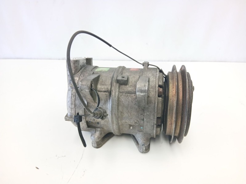 Recambio de compresor aire acondicionado para nissan terrano ii (r20) 2.7 tdi 4wd referencia OEM IAM 926000X010  