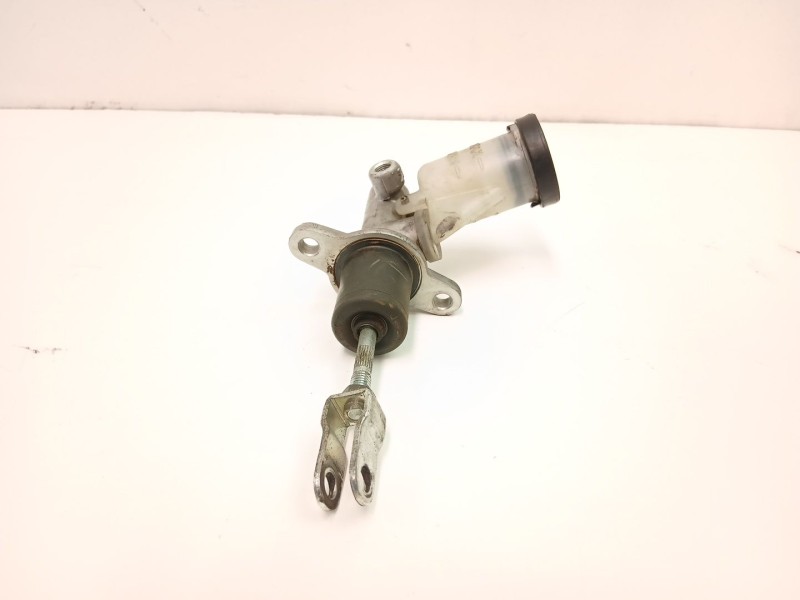 Recambio de bomba embrague para nissan terrano ii (r20) 2.7 tdi 4wd referencia OEM IAM 306107F00A  
