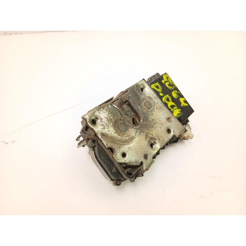 Recambio de cerradura puerta delantera derecha para peugeot 307 (3a/c) 2.0 hdi 90 referencia OEM IAM 9136L2  