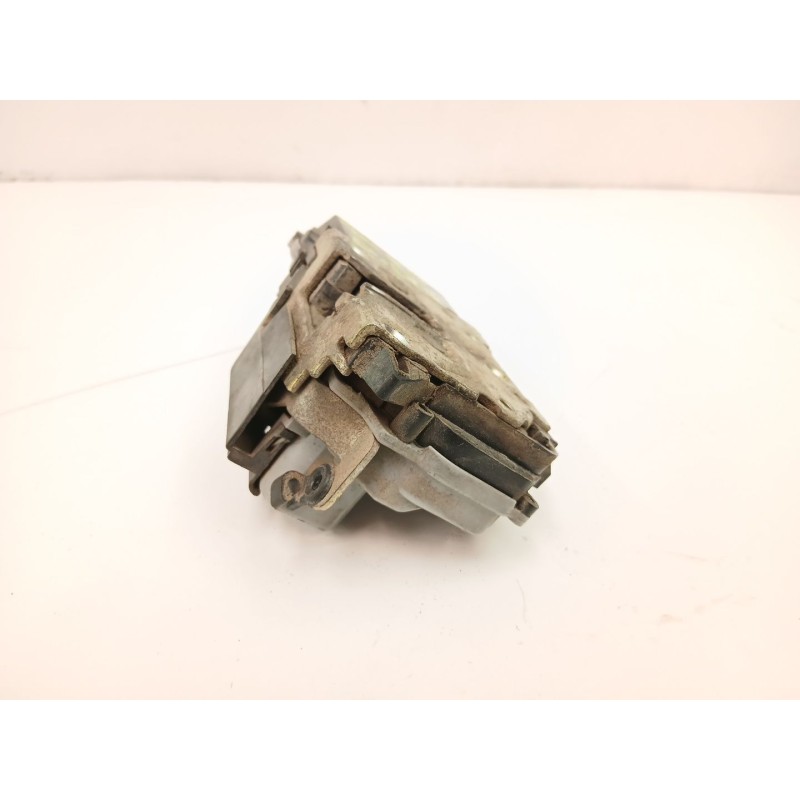 Recambio de cerradura puerta delantera derecha para peugeot 307 (3a/c) 2.0 hdi 90 referencia OEM IAM 9136L2  
