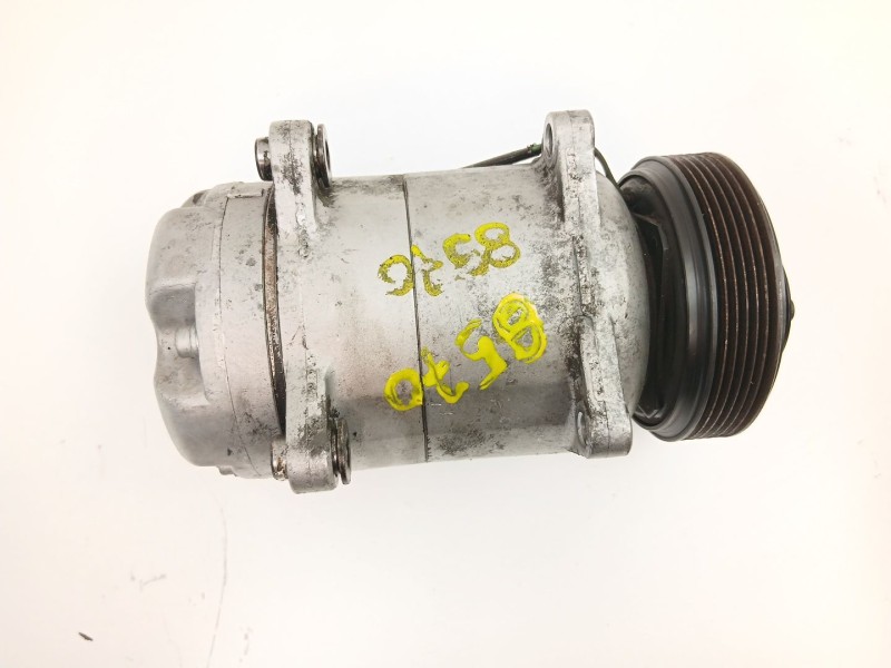 Recambio de compresor aire acondicionado para volkswagen golf iv (1j1) 1.6 16v referencia OEM IAM 1J0820803G 5060310990 