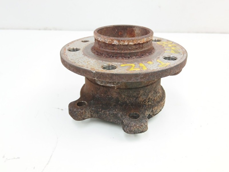 Recambio de mangueta trasera izquierda para volvo xc70 ii (136) d5 awd referencia OEM IAM 31360027  