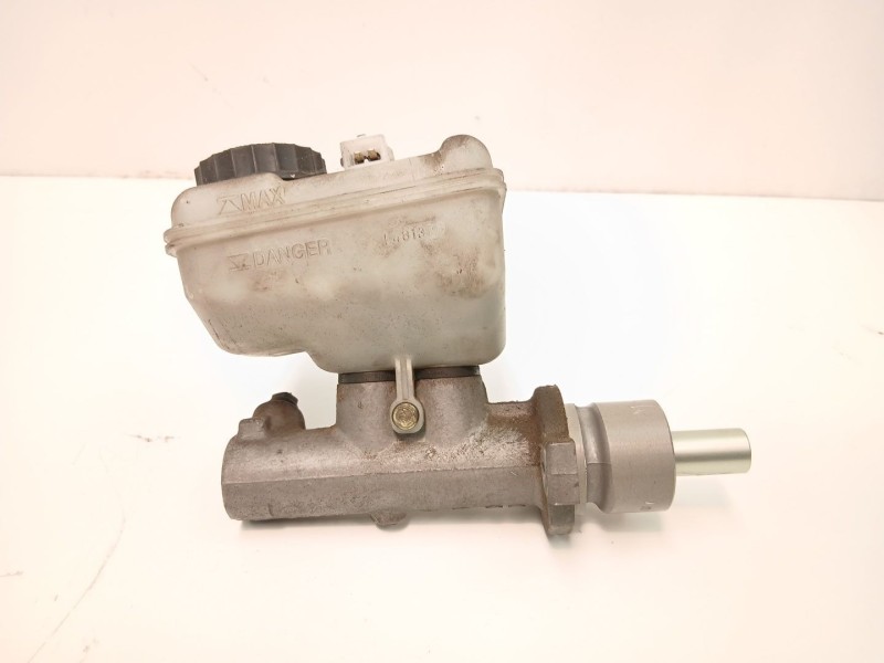 Recambio de bomba de freno para peugeot 406 (8b) 2.0 16v referencia OEM IAM 4601G1  